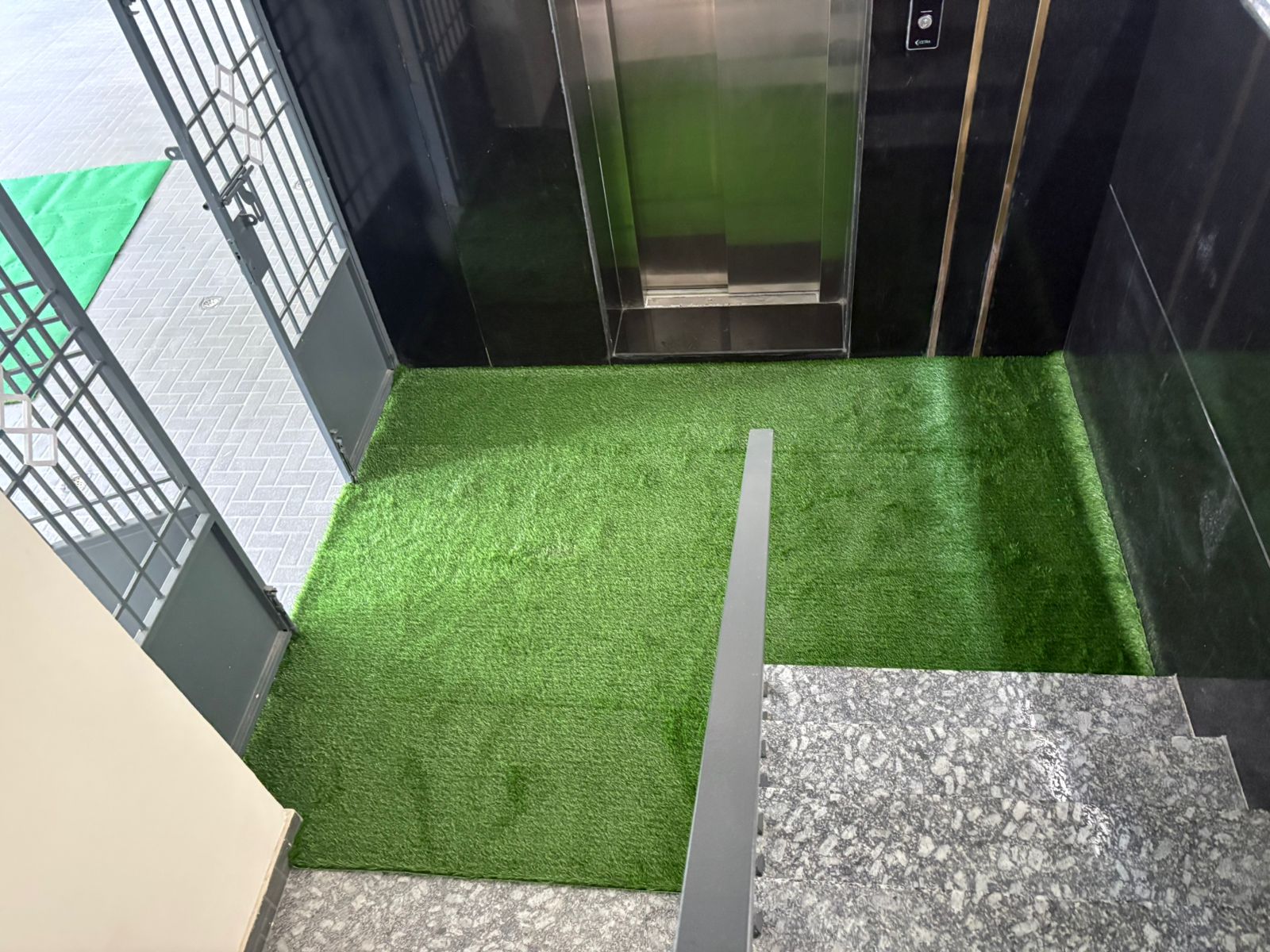 35mm high density artificial turf installation